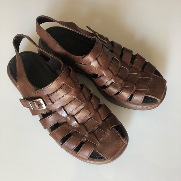 dansko fisherman sandals